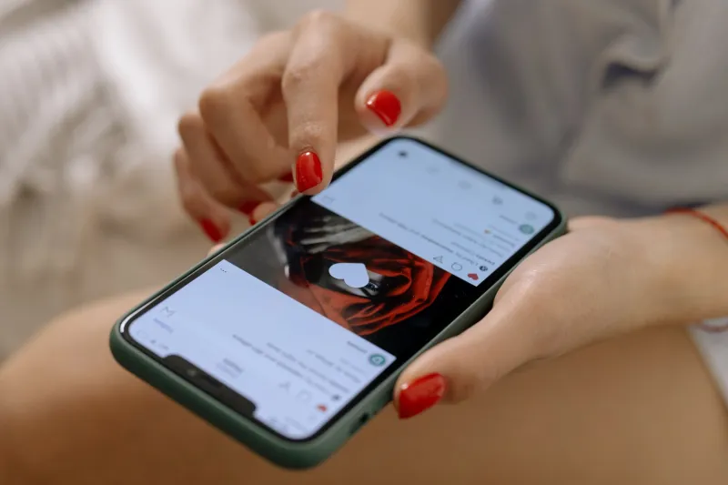 Nobody Asked to Follow Each Other — So Why Does Unfollowing Feel Like a Crime?